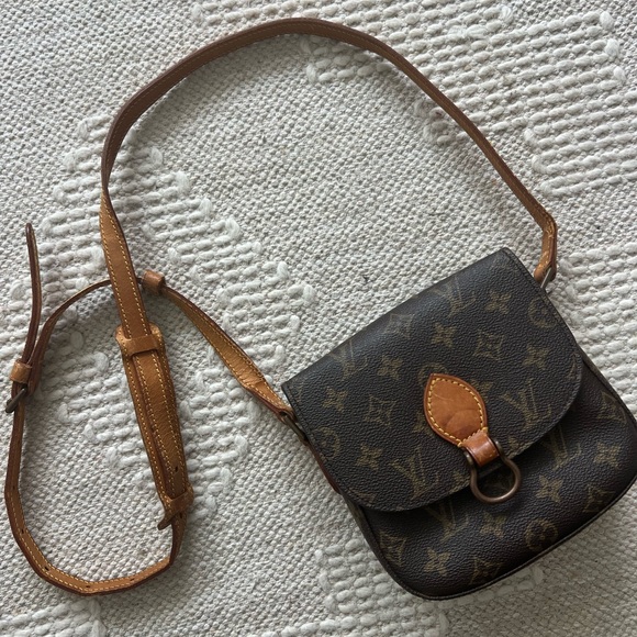 Louis Vuitton Crossbody - Picture 1 of 7